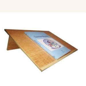 atril de madera con asa y apoyo plegable